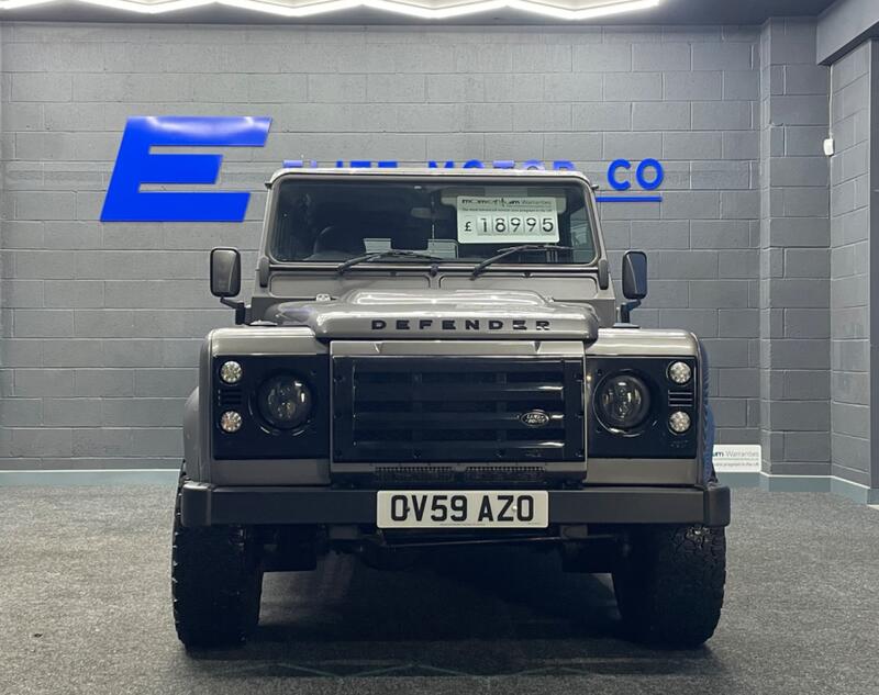 View LAND ROVER DEFENDER 110 2.4  
