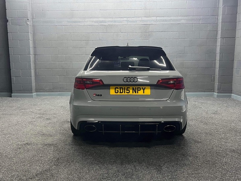 AUDI RS3