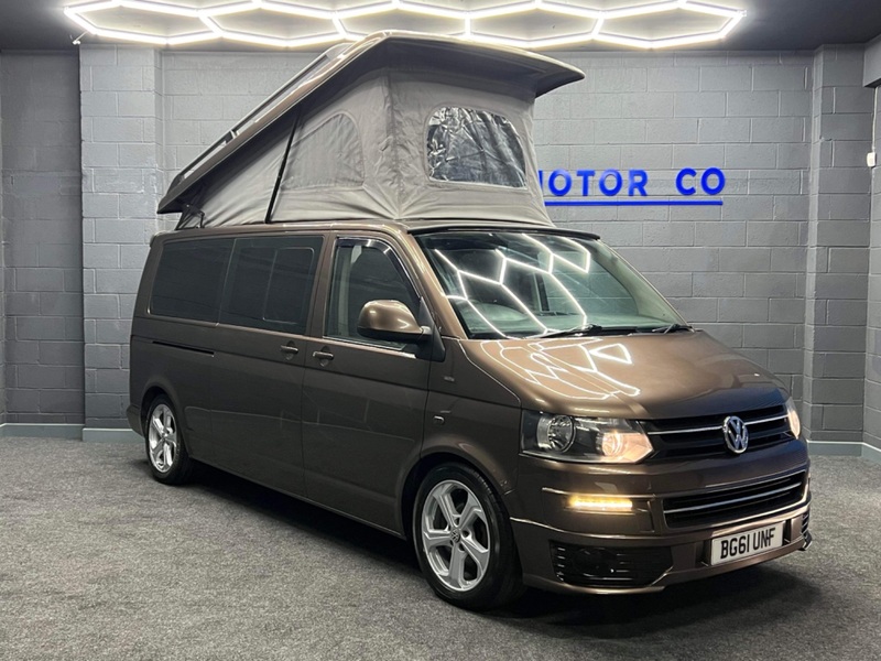 View VOLKSWAGEN TRANSPORTER T30 TDI SHUTTLE SE